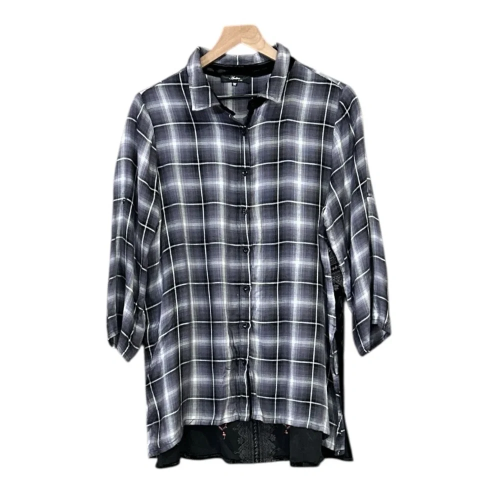 Andree by Unit Plaid Velvet Floral Embroidered 3/4 Sleeve Button Down Top - Picture 2 of 10